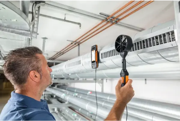 testo-400-9431-vane-probe-100-mm-with-bluetooth-incl-temperature-sensor-v11-de Testo 400 Stromingsset met hittedraad-sonde